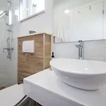 Homes Grot *
