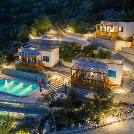 Homes Grot مكان تخييم *