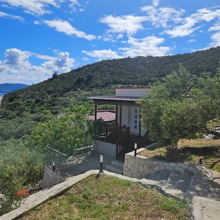 Homes Grot * Gradac (Split-Dalmatia)