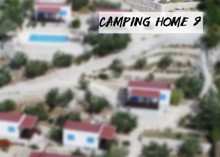 캠프장 Homes Grot